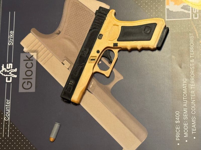 Арт рамка 3D карти "Glock&rdquo; з гри Counter Strike Glock фото